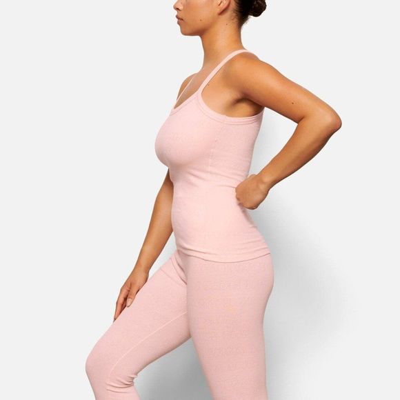 CT1170 NWT SKIMS LOGO POINTELLE TANK TOP COLOR QUARTZ (SALMON) - Picture 2 of 3